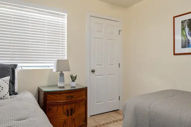 Listing Image for 480 Kenolio Rd 21-101 32 of 47