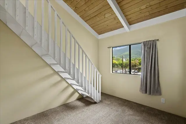 Listing Image for 2180 Vineyard St 308 25 of 41