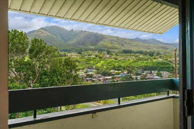 Listing Image for 2180 Vineyard St 308 28 of 41