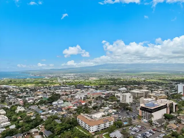 Listing Image for 2180 Vineyard St 308 41 of 41