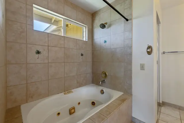 Listing Image for 2020 Paulele Pl 22 of 40
