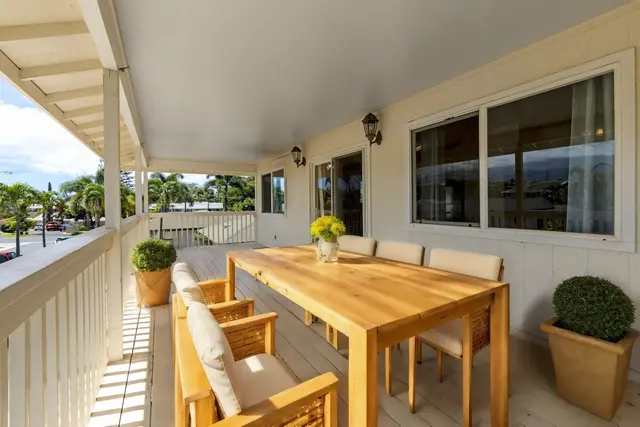 Listing Image for 2020 Paulele Pl 29 of 40