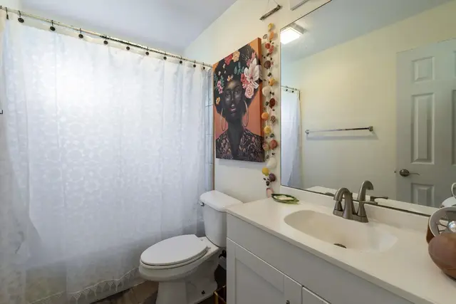 Listing Image for 2020 Paulele Pl 35 of 40