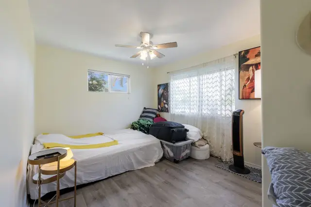 Listing Image for 2020 Paulele Pl 36 of 40