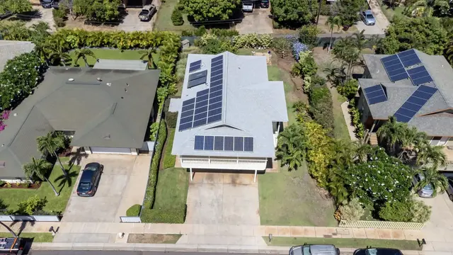 Listing Image for 2020 Paulele Pl 7 of 40