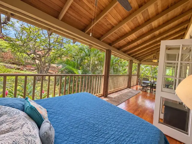 Listing Image for 100 Lio Pl N-4 16 of 37