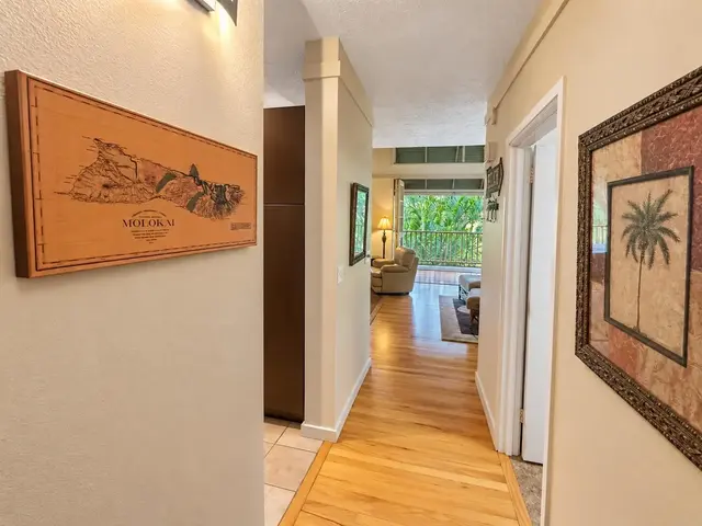 Listing Image for 100 Lio Pl N-4 5 of 37