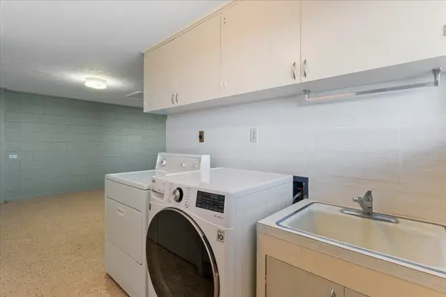 Listing Image for 263 S Alu Rd 40 of 43