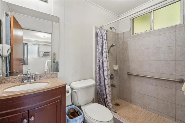 Listing Image for 275 Kenolio Rd 39 of 50