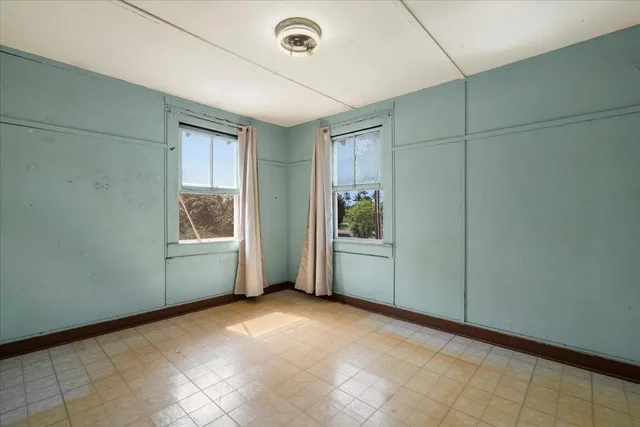 Listing Image for 275 Kenolio Rd 8 of 50