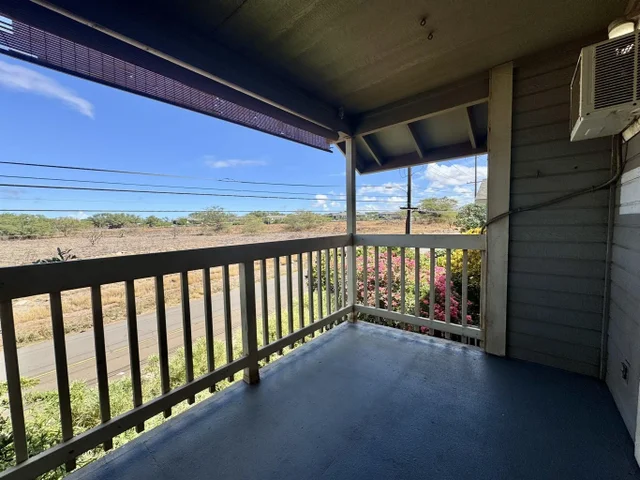 Listing Image for 140 Uwapo Rd 56-204 24 of 40