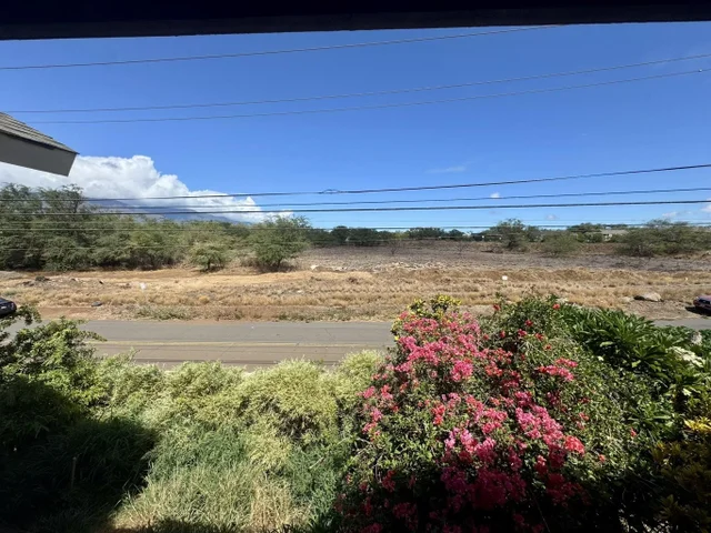 Listing Image for 140 Uwapo Rd 56-204 26 of 40