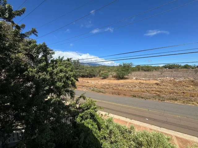 Listing Image for 140 Uwapo Rd 56-204 29 of 40