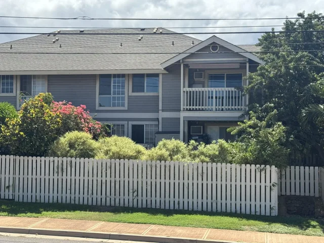 Listing Image for 140 Uwapo Rd 56-204 32 of 40