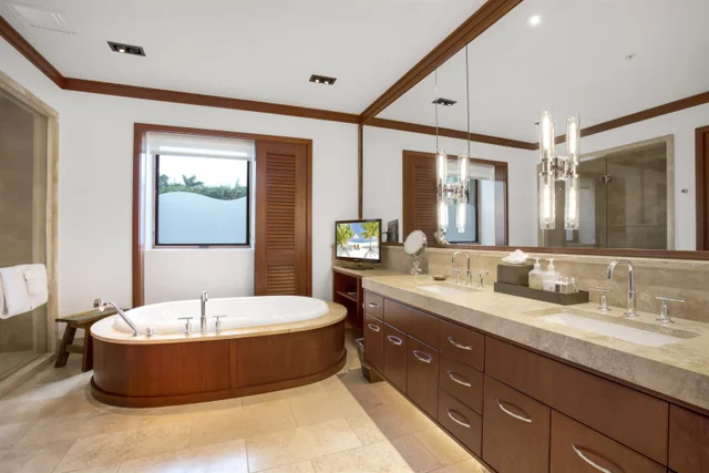 Listing Image for 1 Bay Dr 1205 26 of 37