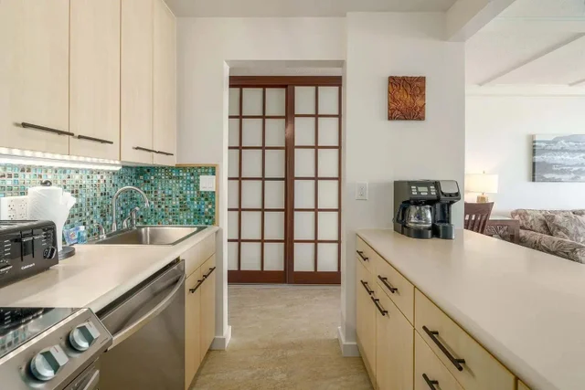 Listing Image for 2385 S Kihei Rd 405 13 of 37