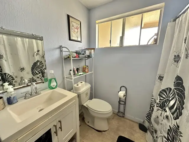 Listing Image for 924 Puuloa St 12 of 32
