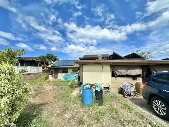 Listing Image for 924 Puuloa St 4 of 32