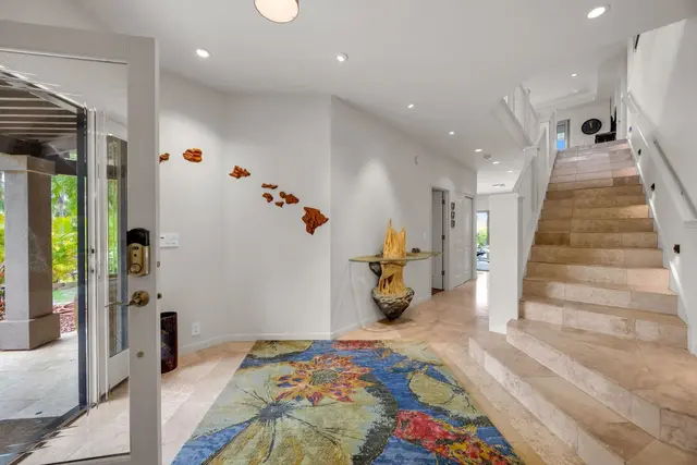 Listing Image for 390 Pualoa Nani Pl 4 of 45