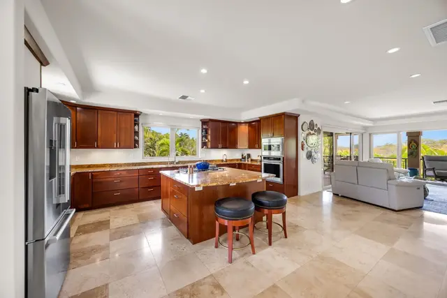 Listing Image for 390 Pualoa Nani Pl 8 of 45