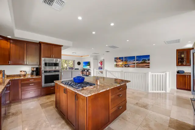 Listing Image for 390 Pualoa Nani Pl 9 of 45