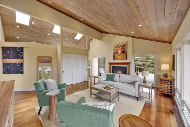 Listing Image for 1461 Naalae Rd 10 of 50