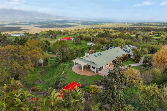 Listing Image for 1461 Naalae Rd 45 of 50