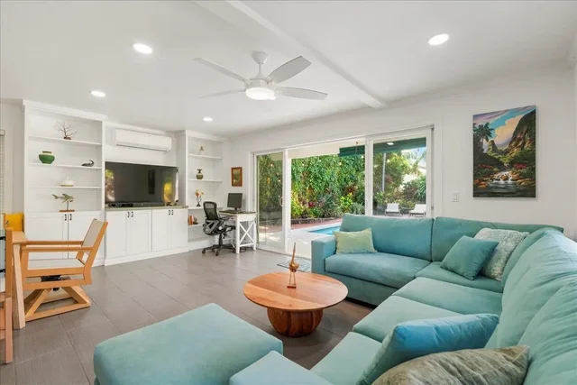 Listing Image for 3142 Waiea Pl 11 of 49