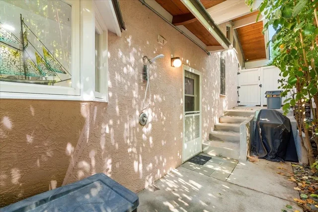 Listing Image for 3142 Waiea Pl 48 of 49