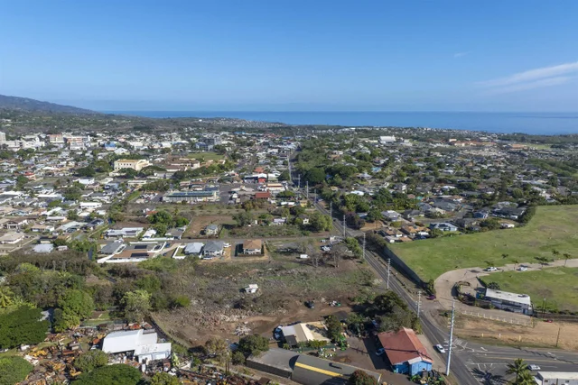 Listing Image for Makahala Pl 12 of 31