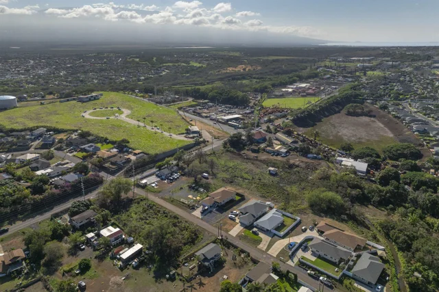 Listing Image for Makahala Pl 20 of 31