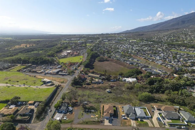 Listing Image for Makahala Pl 23 of 31