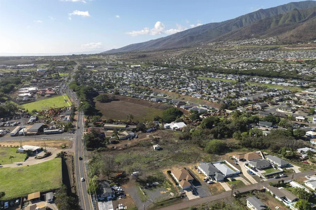 Listing Image for Makahala Pl 24 of 31