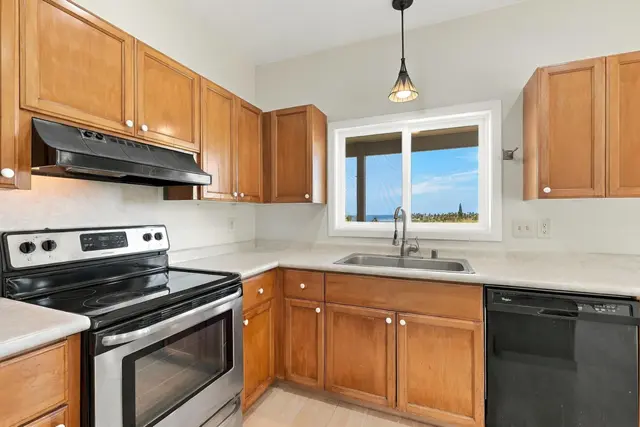 Listing Image for 4 N Laelua Pl 22 of 47
