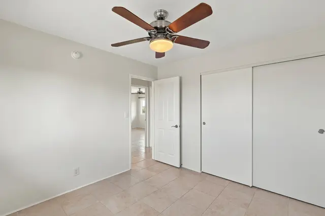 Listing Image for 4 N Laelua Pl 42 of 47