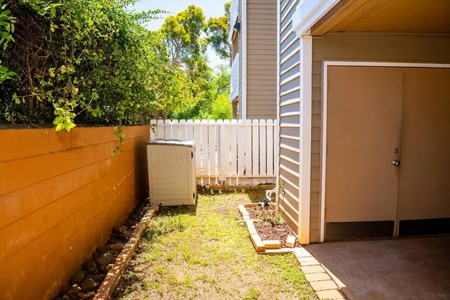 Listing Image for 80 Kunihi Ln 412 24 of 27