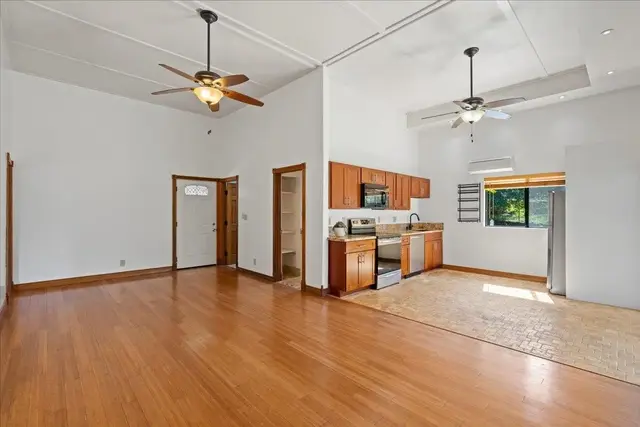 Listing Image for 484 Hoala Dr 29 of 50