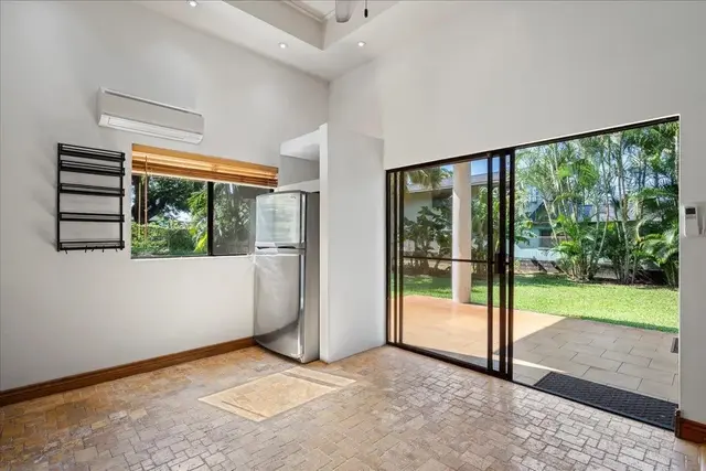 Listing Image for 484 Hoala Dr 31 of 50