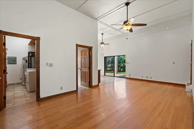 Listing Image for 484 Hoala Dr 32 of 50