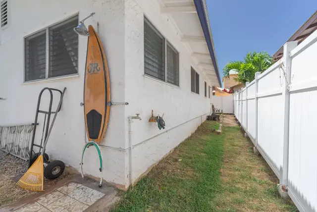 Listing Image for 93 Maluhia Dr A 23 of 24