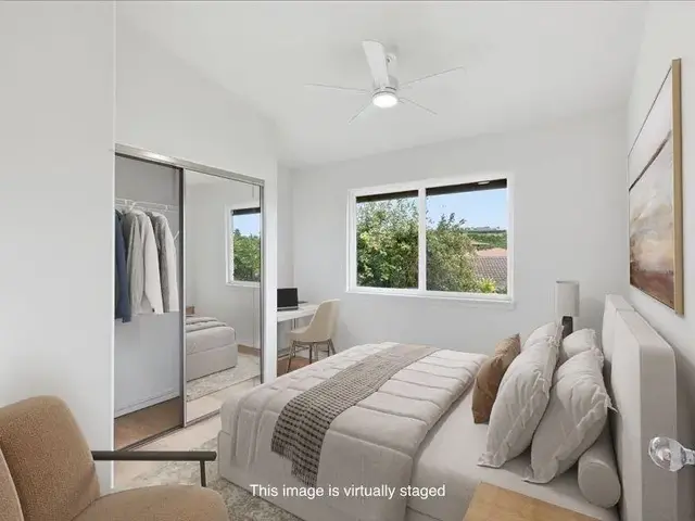 Listing Image for 32 Piina Pl 18 of 34