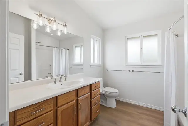 Listing Image for 32 Piina Pl 24 of 34