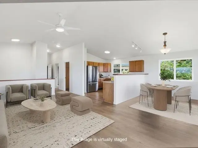 Listing Image for 32 Piina Pl 7 of 34
