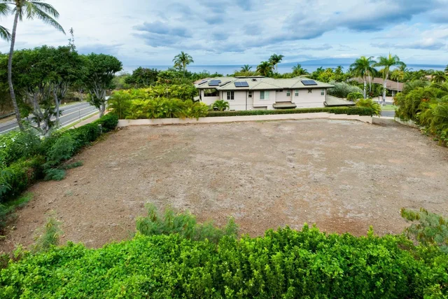 Listing Image for 389 Kualono Pl 8 of 13