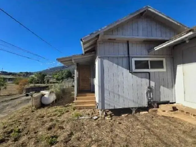 Listing Image for 2127 Mokuhau Rd 2 of 10