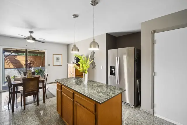 Listing Image for 620 Kuu Home Pl 11 of 44