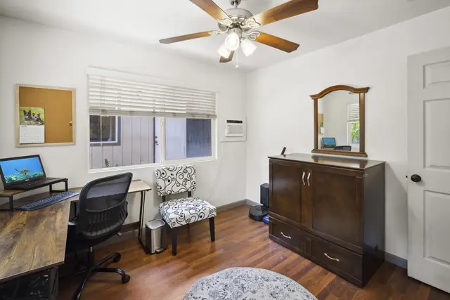Listing Image for 620 Kuu Home Pl 19 of 44