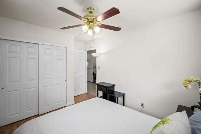Listing Image for 620 Kuu Home Pl 34 of 44