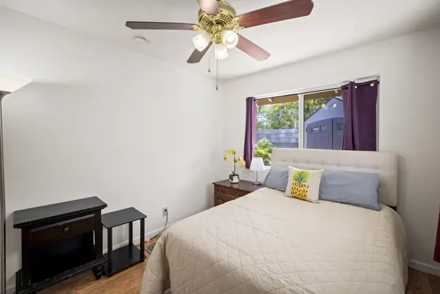 Listing Image for 620 Kuu Home Pl 35 of 44