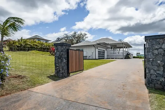 Listing Image for 62 Opalipali Pl 35 of 50